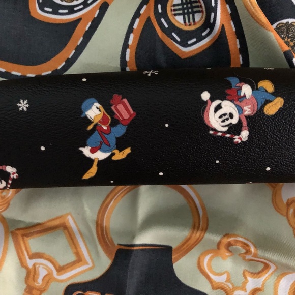 Coach X Disney  Pencil Case +2 Coach Pencils - Picture 6 of 9